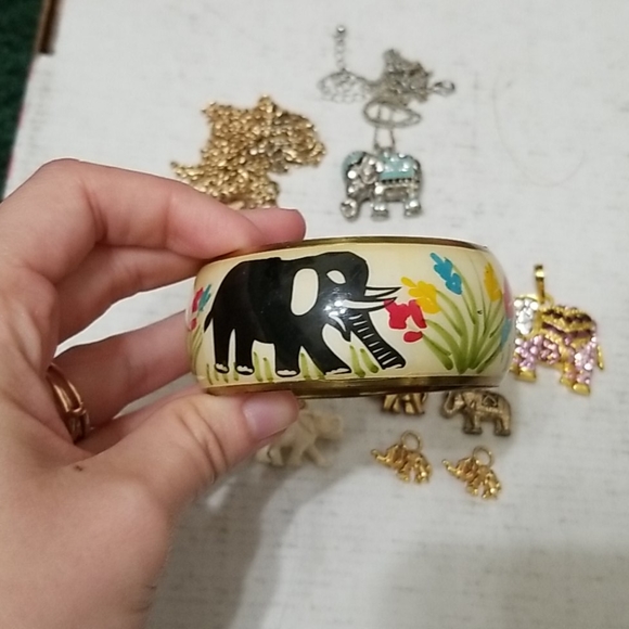 🎁 10 piece Elephant jewelry collection - Picture 2 of 5